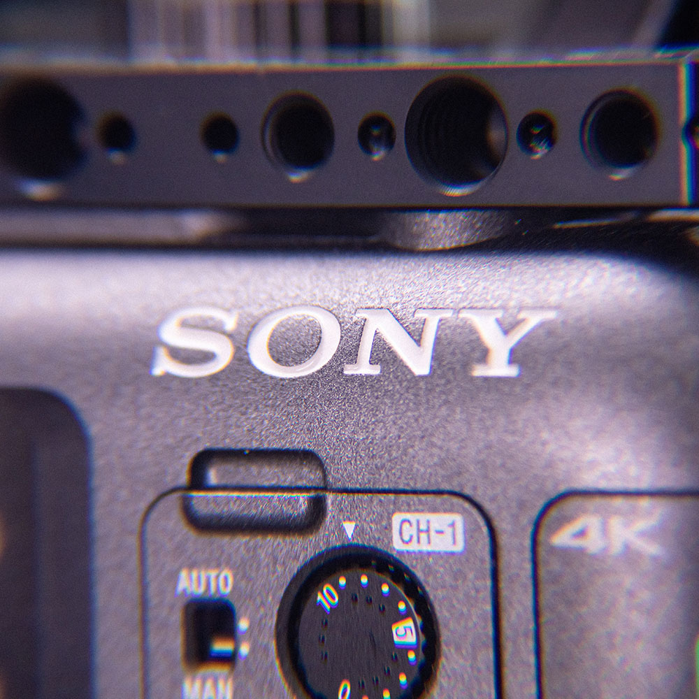 Sony FX6 + Zoom lenses 🎬 FRENEL rental ️